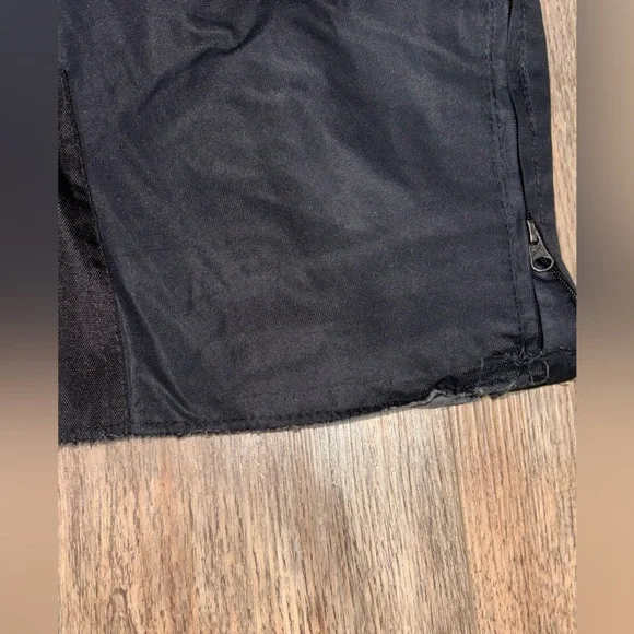 Arctix Black and Camouflage Snow Pants bundle of two😎❄️ Size 4X - Picture 10 of 16